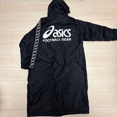 asics  サッカーベンチコートの画像