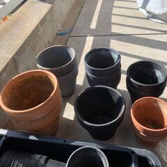 園芸資材一式 植木鉢 スリットポット 育苗トレー 素焼き鉢 セットの画像