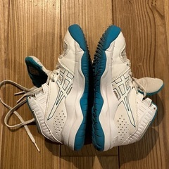 バスケットシューズ　バッシュ　21センチ　アシックス　asicsの画像