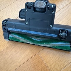 パナソニック　サイクロンクリーナー赤色
の画像