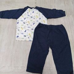 90cm パジャマ  男の子 紺色の画像