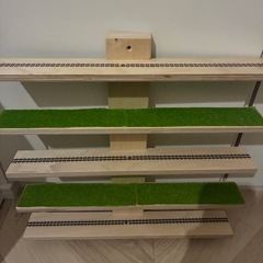 IKEA ルースティグト 飾り棚 木製の画像