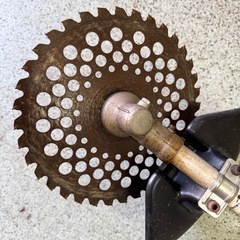 電気式刈払機の画像