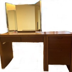 木製ドレッサー（三面鏡）引出し付き【カンディハウス】の画像