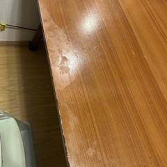 ダイニングテーブル＆椅子二脚セットの画像