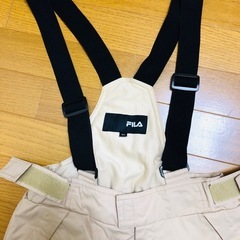 可愛い🩷FILAスキーウェアの画像