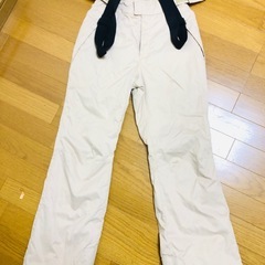 可愛い🩷FILAスキーウェアの画像