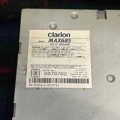 クラリオン製 カーオーディオ機器 MAX685 の画像