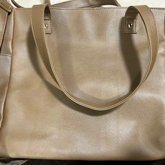 サンリオ バッグ大容量の画像