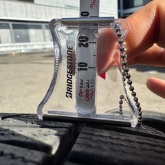 バリ山　ナンカンスタッドレス 195/50r/16の画像