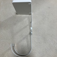 山崎実業 YAMAZAKI プレート トイレットペーパーホルダー上ラック 2段 ホワイト 4436の画像