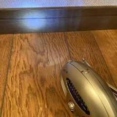 手巻き充電ラジオの画像