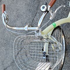 ✨️ジモティー割引✨️【ジャングルジャングル堺初芝店】　現状販売　軽快車　ホワイト　26インチ　変速付き　堺市（東区　西区　北区　南区　堺区　美原区）高石市　泉大津市　忠岡町　和泉市　松原市　大阪狭山市の画像