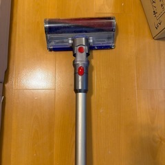 ダイソン掃除機V8の画像