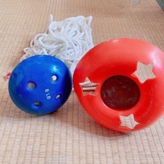 HONDA製の船外機とボートのセットの画像