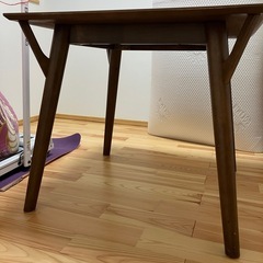 ＊取引中＊　ニトリ　ダイニングテーブル　2人用の画像
