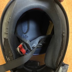 AGVヘルメットとFiveのレーシンググローブの画像