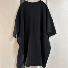 黒　ワンピースの画像