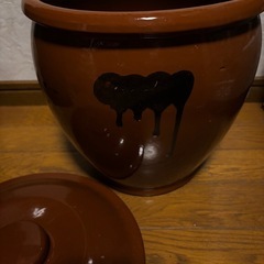 常滑焼 久松窯 蓋付 丸壺 漬物容器 梅干し 味噌 陶器
の画像