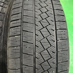 215/65R16 2022年製造 ピレリ冬タイヤ 8分山 4本の画像