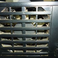 古めかしいPS2本体のみ売りますの画像