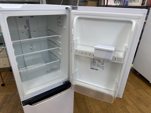 ジモティー特別価格?Hisense製★２ドア冷蔵庫★150L★6ヶ月間保証付き