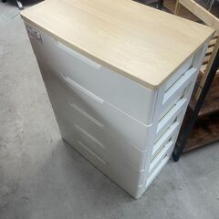 リサイクルショップどりーむ天保山店　No4461 ５段プラチェスト　木天板で頑丈🎵　軽量コンパクトで使い勝手良し♪　の画像