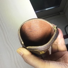ルイヴィトン小銭入れの画像