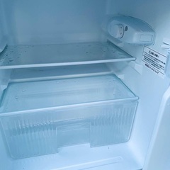 🌸comfee ノンフロン冷凍冷蔵庫  RCT90BLの画像