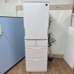 I486 🌈 ジモティー限定価格！ どっちもドア！ SHARP 冷蔵庫 (412L) プラズマクラスター搭載！ ⭐動作確認済 ⭐クリーニング済の画像
