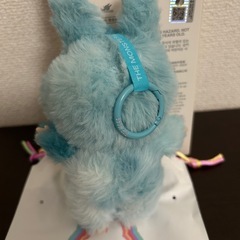 ぬいぐるみ　ラブブ　の画像