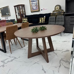 天然木ダイニングテーブル単品✨展示品特価‼️一点限り！の画像