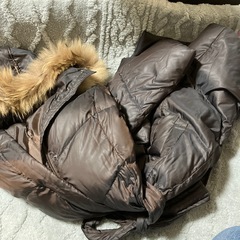 レディースファー付きロングジャケットの画像