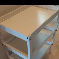 【取りに来て頂ける方】チェンジングテーブル/ホワイトの画像