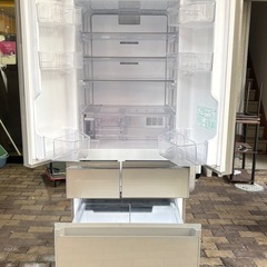 冷蔵庫(SHARP 2018年製455l)の画像