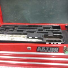 アストロ ツールボックス 鍵付 赤 中古品 【ハンズクラフト宜野湾店】の画像