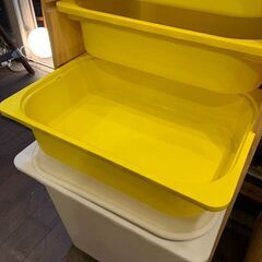 IKEA TROFAST トロファスト コンビネーション収納棚 イエローの画像