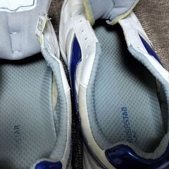 黒石野中学校　学校指定靴　外履き　26センチの画像