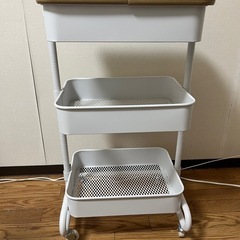 キッチンワゴンの画像