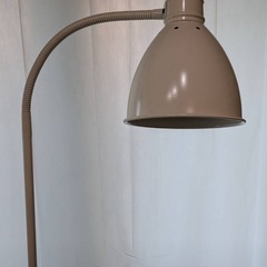 フロアーランプの画像