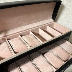 クロコ柄アクセサリーボックスの画像