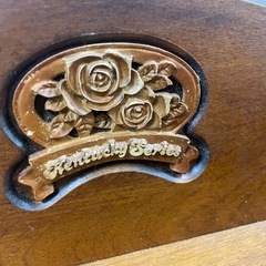 レトロ 木製 電話台の画像