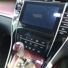 ❑全国自社ローン対応❑   ★平成27年登録トヨタ ハリアーハイブリッド プレミアム アドバンスドパッケージの画像