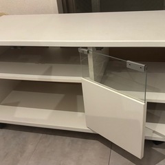 テレビ台の画像