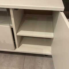 テレビ台の画像