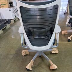 未使用 4脚セット オカムラ バロン（Baron） ハイバック 可動肘付 CP35DW-FGR1 ブラック　管理番号YN327AFの画像