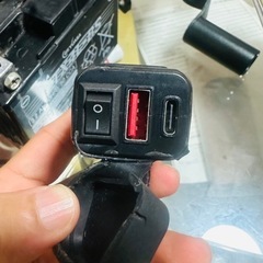 バイク用USB電源の画像