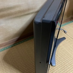 SHARP AQUOS 液晶カラーテレビ LC-32E7の画像