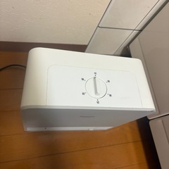 パナソニック セラミックファンヒーター 小型の画像