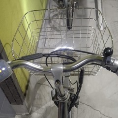 アルベルトe　27インチ　回生充電機能付　電動自転車　ブリヂストン　シルバーの画像